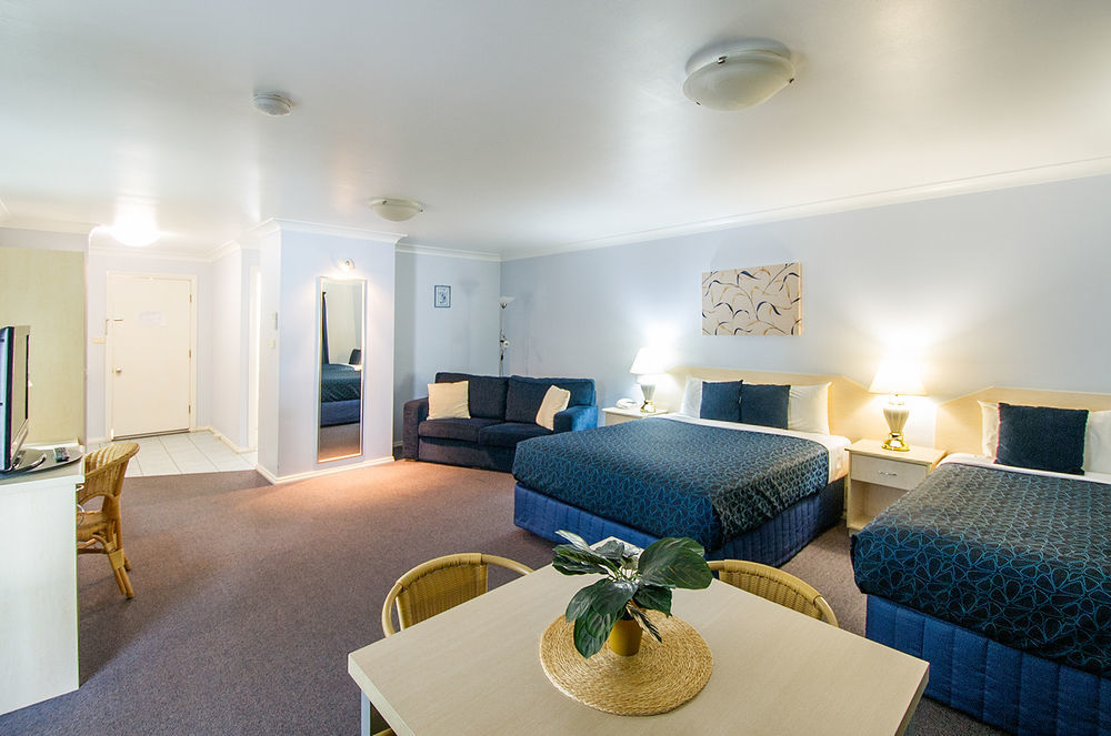 Tuckerbox Motor Inn ガンダガイ エクステリア 写真